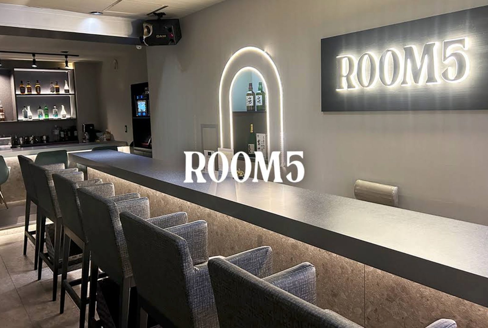 Bar lounge Room 5 店内写真